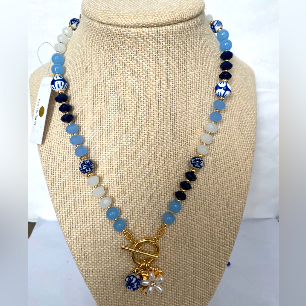 True To Form Blue Beaded Necklace Toggle Closure 16 Brand New In Logo Gift Box 30$